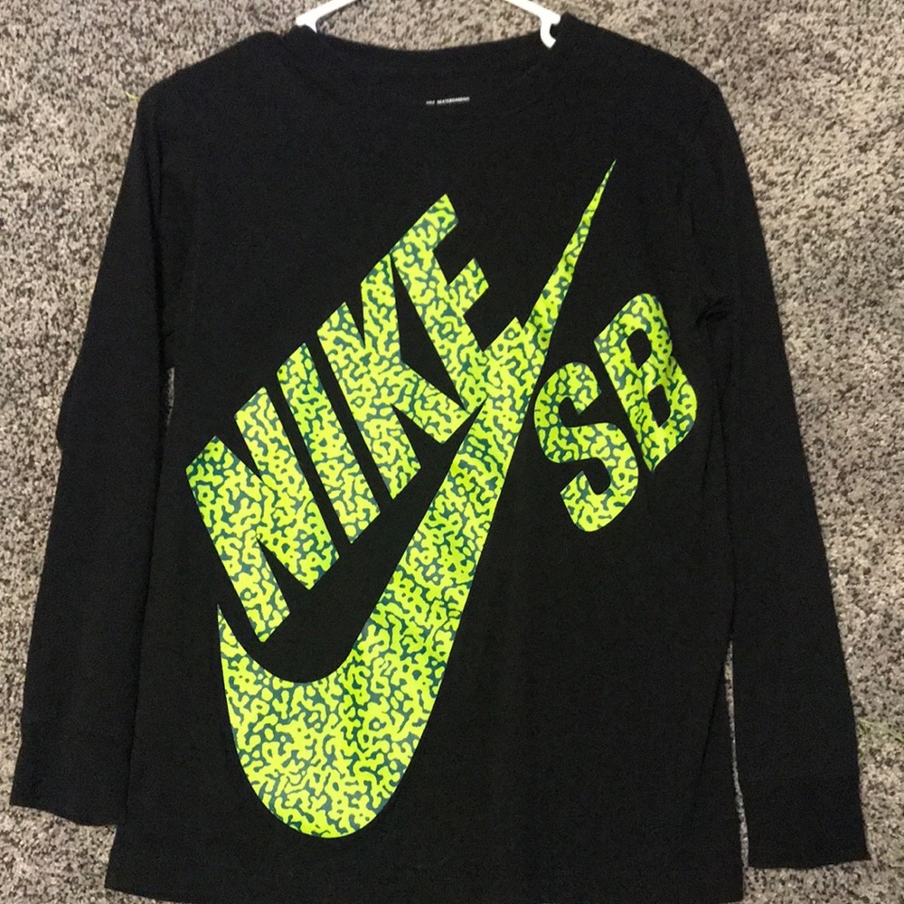 ❗️Nike SB Longsleeve T-Shirt❗️